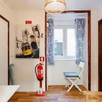 Apartmán Lov'alfama, At In
