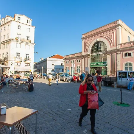 Lov'alfama, At In Daire Lisboa