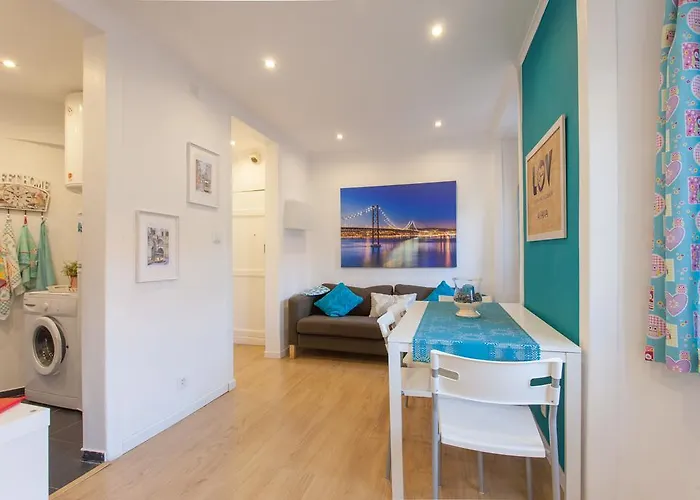 Daire Lov'alfama, At In *