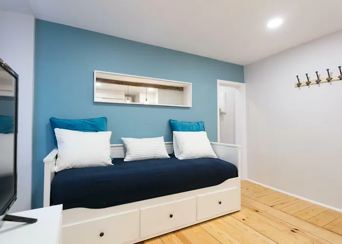 Lov'alfama, At In Daire Lisboa