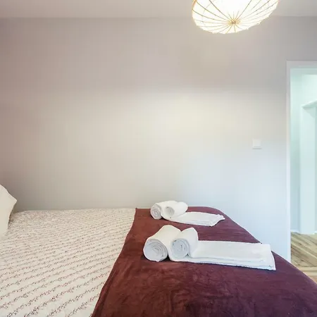 Apartmán Lov'alfama, At In *